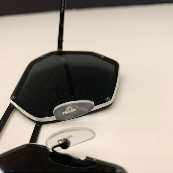 Prada SPR62X sunglasses for sale - Picture 7 of 13